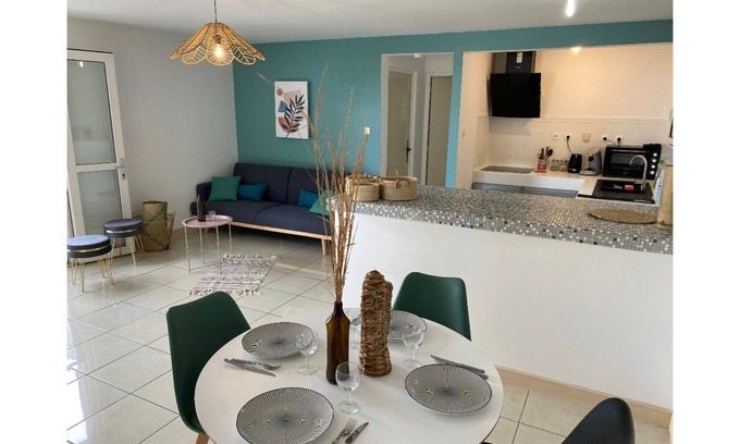 Bois de Nefles Apartment | Apartment Le Petit Combava