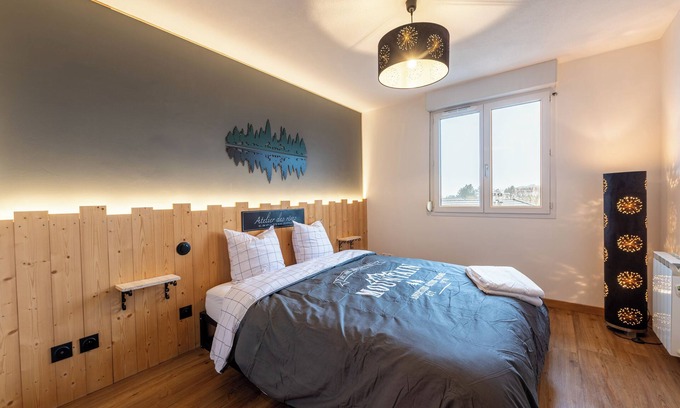 Albertville Apartment | Apartment 'Les Cèdres Bleus' with Mountain View and Balcony