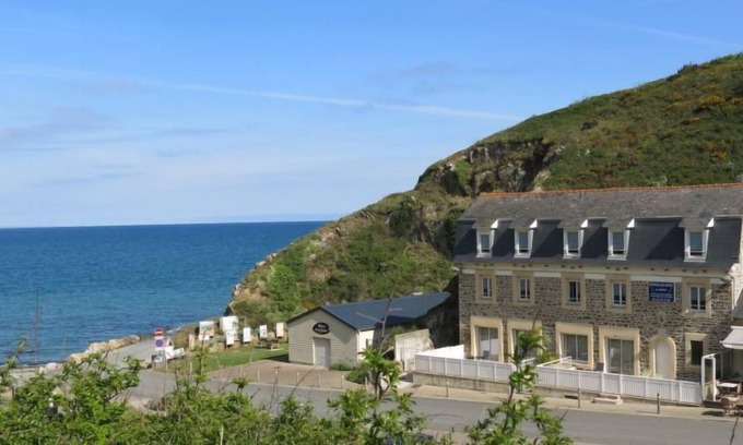 Planguenoual Apartment | Apartment Les Cormorans (PGX303) in Planguenoual - 4 persons, 1 bedrooms