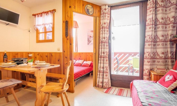 La Toussuire Apartment | Apartment Les Mousquetons-8