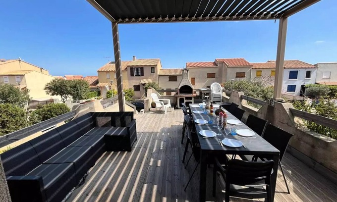 Saint-Pierre-la-Mer Villa | Apartment Les Pluviers