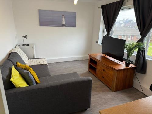 Hanham Apartment | Apartment !MAE11