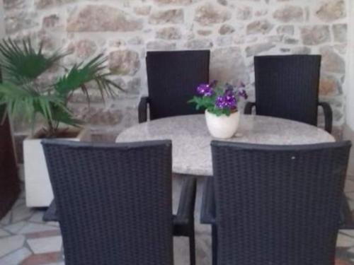Brzac Apartment | Apartment Magdic - Two Bedroom Apartment with Terrace