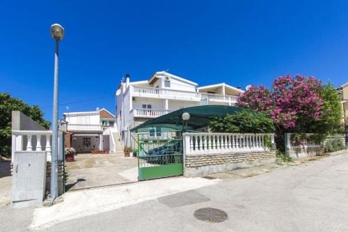 Tribunj Apartment | Apartment Malaga