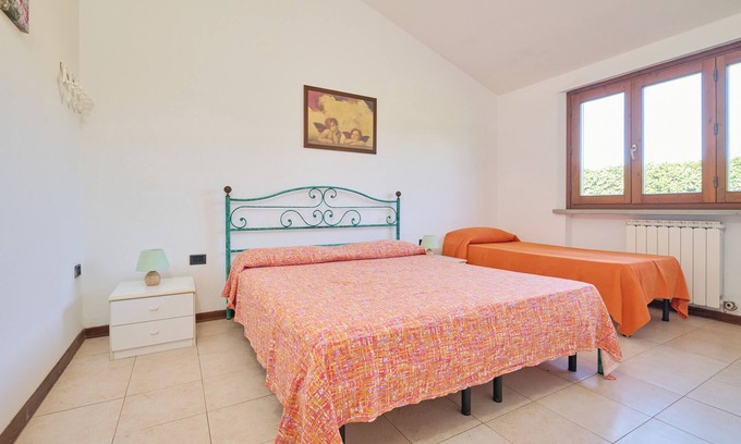 Piombino Apartment | Apartment "Mare Etrusco Villetta D1" with Private Garden & Wi-Fi