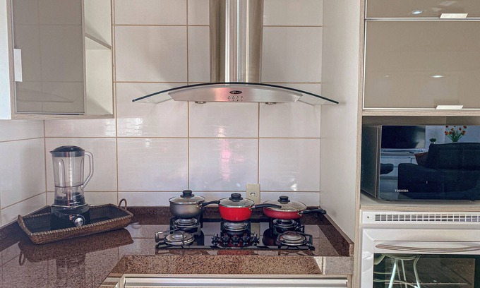 Andorinha House | Apartment - Meia Praia - 3 suites- 100 meters from the beach