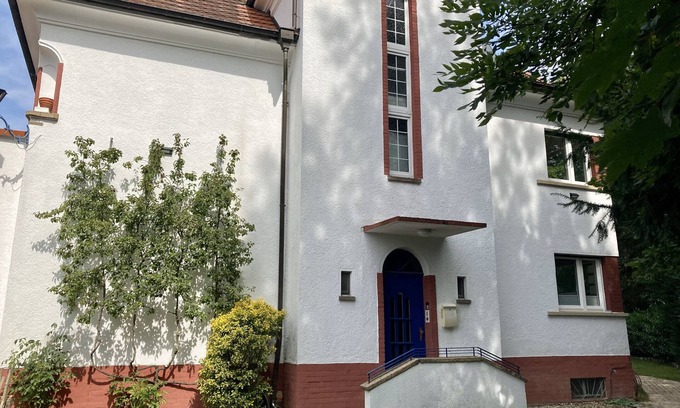 Bad Mingolsheim Apartment | Apartment 'Milena' with Balcony and Wi-Fi