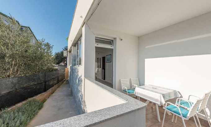 Tribunj Apartment | Apartment Milivoj (27731-A1) - Tribunj