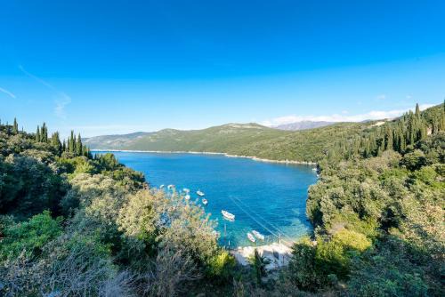 Molunat Apartment | Apartment Mistral - Cosy Apartment with Sea view