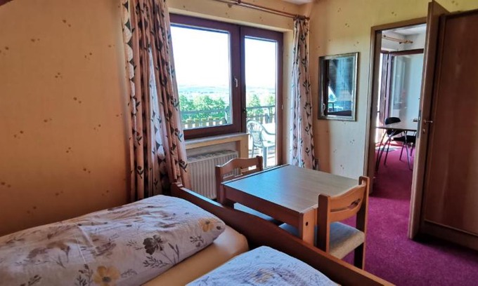 Kempfeld Apartment | Apartment mit Balkon