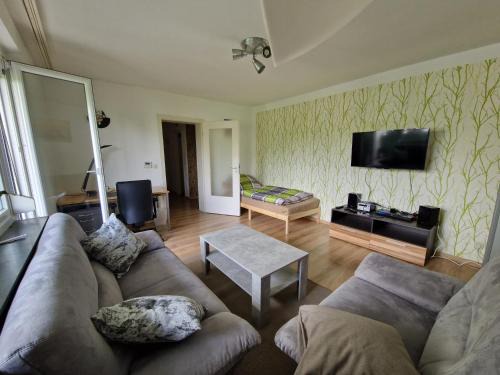Region Hannover District Apartment | Apartment mit Balkon, perfekt als Monteurwohnung oder Stundentenwohnung
