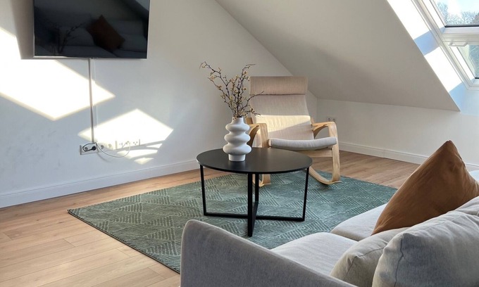 Geestemunde Apartment | Apartment mit Parkblick, Stilvolle Einrichtung, 1,1km vom Hauptbahnhof Entfernt