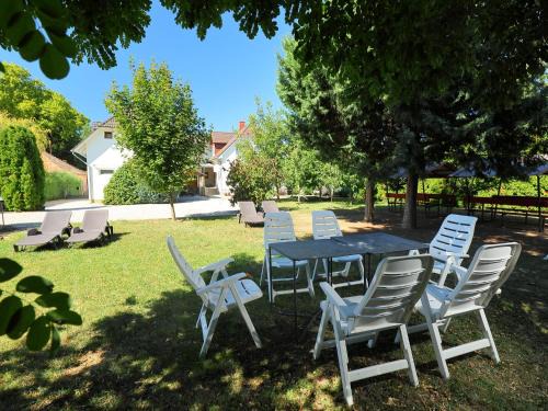 Balatonszemes Apartment | Apartment Moni 1 by Interhome