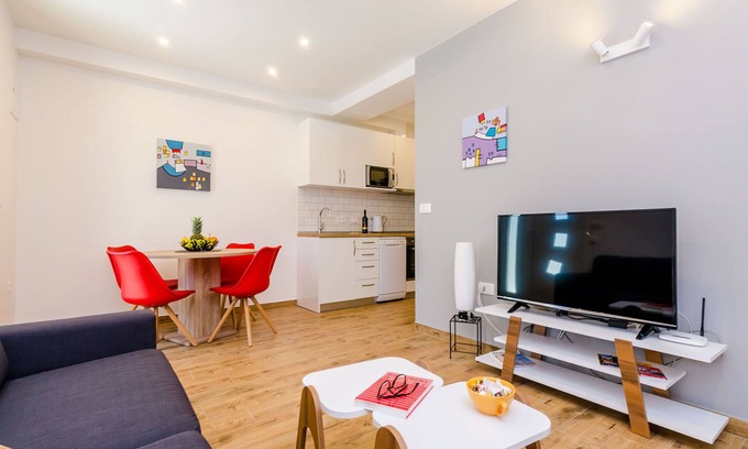 Mokosica Apartment | Apartment Moon River - Two-Bedroom Apartment with Terrace