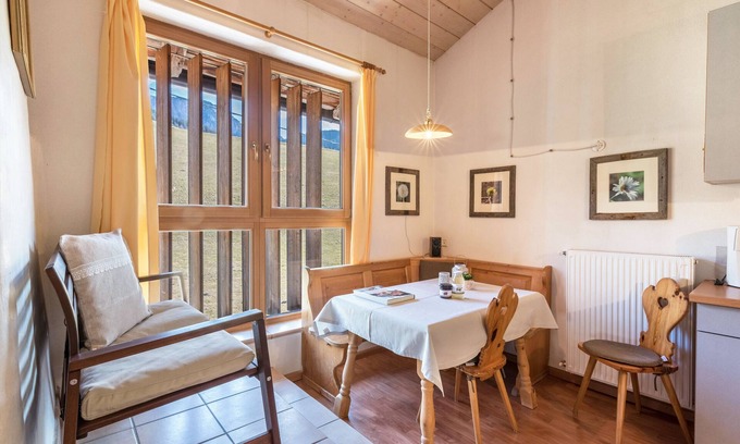 Sarntal Apartment | Apartment 'Moserhof - Schartblick' with Mountain View, Garden & Wi-Fi