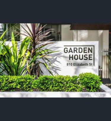 Waterloo Apartment | Apartment near CBD & Airport