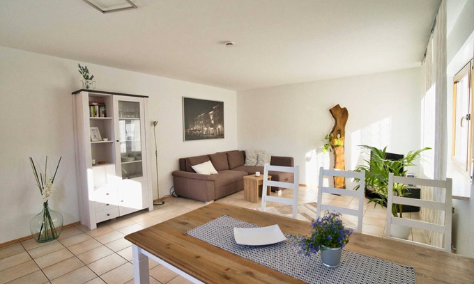 March Apartment | Apartment near Freiburg FeWo Wenk - Apartment