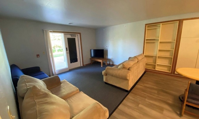 Plymouth Apartment | Apartment near many locations.