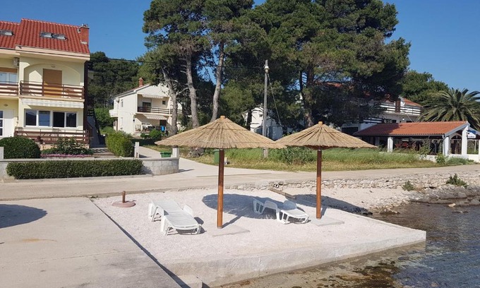 Molat Apartment | Apartment Nella