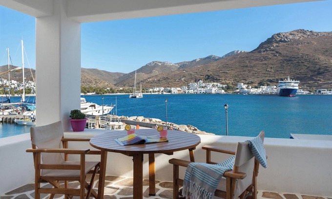 Katapola Apartment | Apartment 'Nicolas House 2' with Sea View, Private Terrace and Air Conditioning