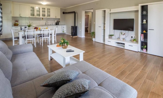 Zaton Doli Apartment | Apartment Noah and Matija