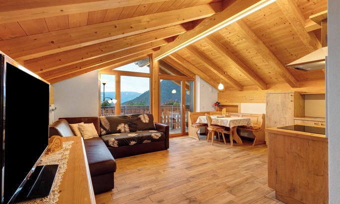Vallarga Apartment | Apartment "Oberhof Panorama" with Mountain View, Balcony & Wi-Fi