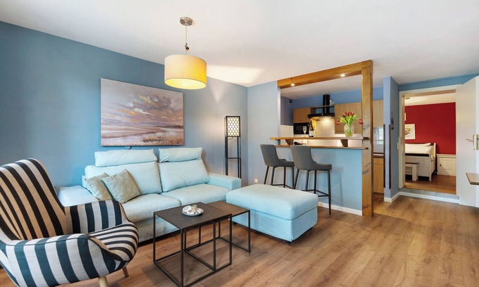 Kronsgaard Apartment | Apartment 'Ostseeblick Fewo 7' with Private Terrace, Private Garden and Wi-Fi
