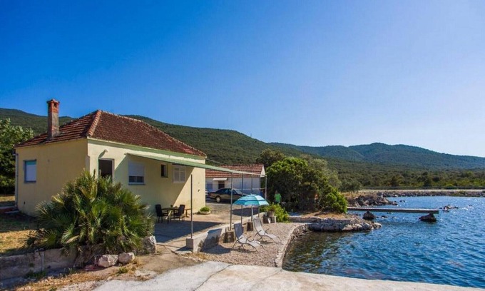 Dubrava Apartment | Apartment Pascal - One Bedroom Apartment with Terrace and Sea View
