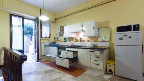San Jacopino Apartment | Apartment Pink21