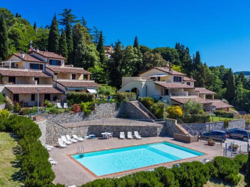 Riparbella Apartment | Apartment Poggio di Nocola-2 by Interhome
