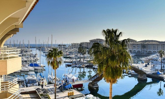 Frejus Port Apartment | Apartment Port d'Attache-8 by Interhome