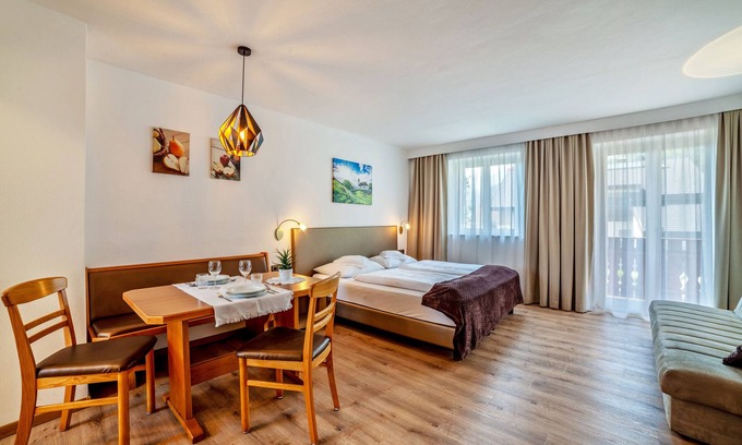 Tesimo Apartment | Apartment 'Residence Alpina - Mono Nr. 3' with Mountain View, Balcony and Wi-Fi