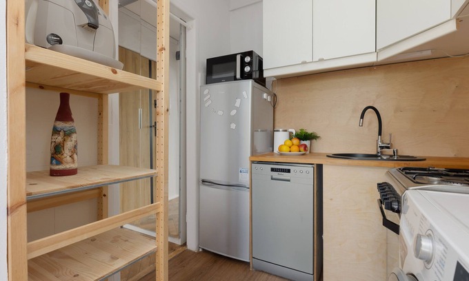 Bielany Apartment | Apartment Retro Warsaw by Renters