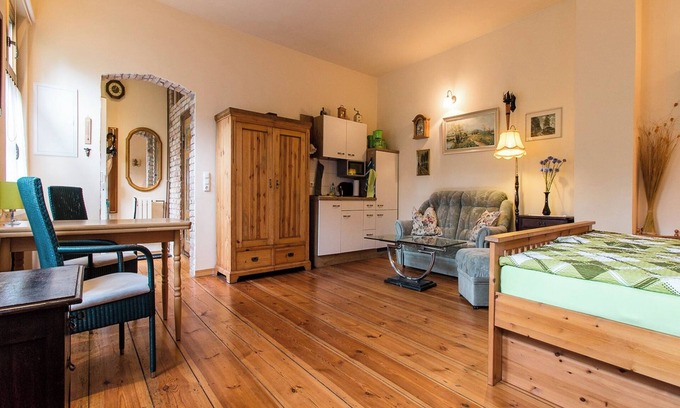 Babelsberg Nord Apartment | Apartment Romantika III 41 sqm, 1 living room/bedroom for max. 2 people