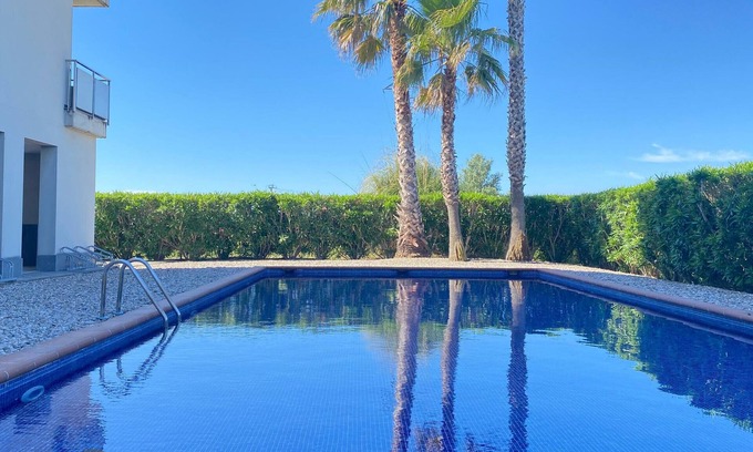 Bon Relax Apartment | Apartment Sant Pere Pescador, 2 bedrooms, 5 persons