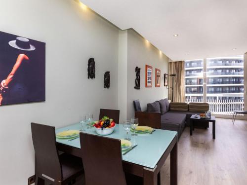 La Bordeta Apartment | Apartment Sants-Montjuic Rambla Badal by Interhome