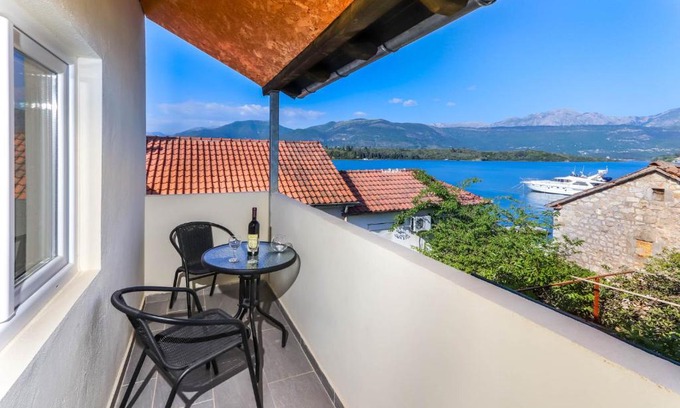 Radovici Apartment | Apartment Sea Star