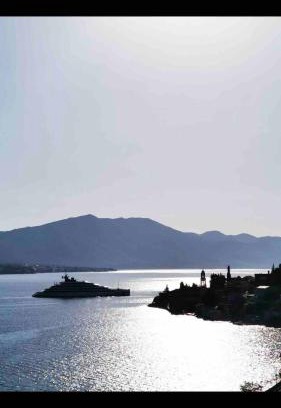 Medvinjak Apartment | Apartment sea view, Terrace, Parking near Korcula