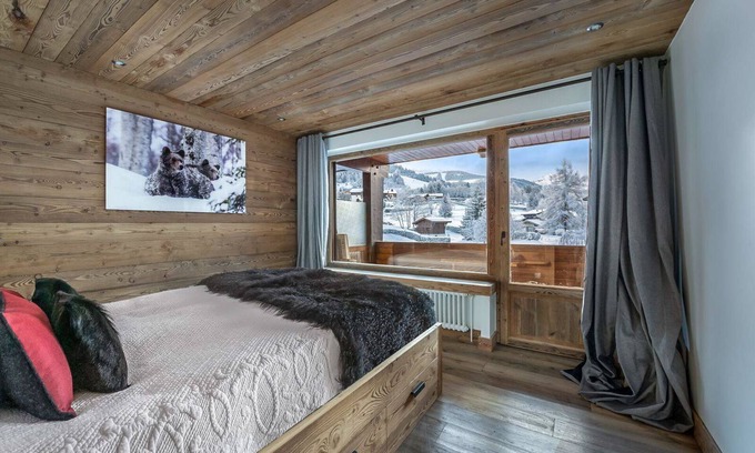 Megeve Villa | Apartment Snowshoe - Three Bedroom Villa, Sleeps 7
