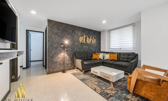 El Tesoro Apartment | Apartment, sunset Pool views/Provenza - BV 1204