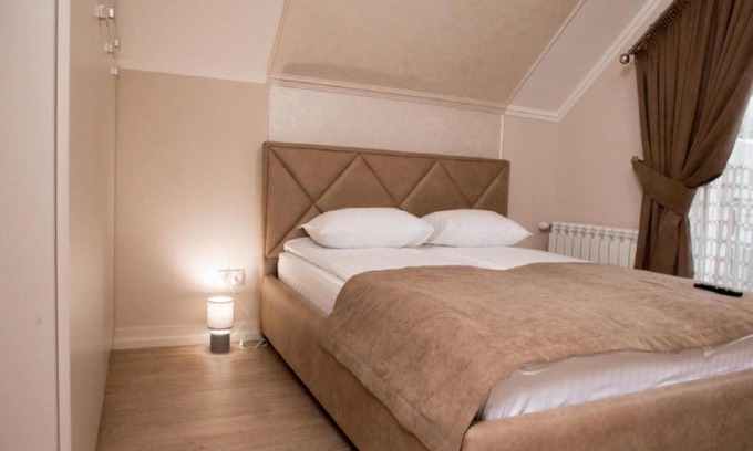 Uzhhorod Apartment | Apartment Sweethome 4 FREE PARKING