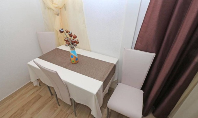 Istok Apartment | Apartment Tattoo - modern & free parking: SA3(3) - Makarska, Riviera Makarska, Croatia