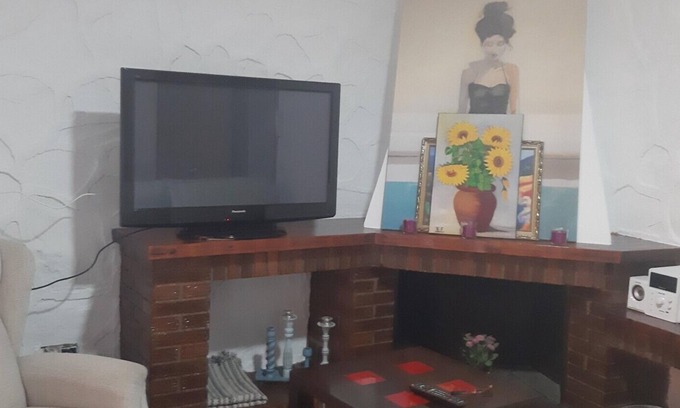 Garrucha House | apartment three bedrooms two bathrooms 1 floor main street 115