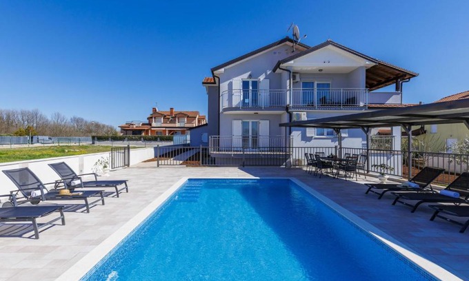 Umag Apartment | Apartment Tommy-1 by Interhome