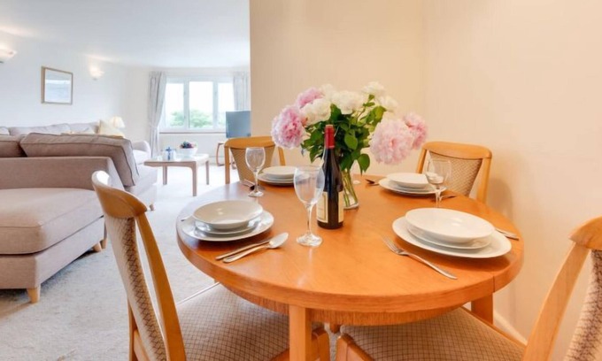 St Merryn Apartment | Apartment Treveglos in Wadebridge - Padstow - 4 persons, 2 bedrooms