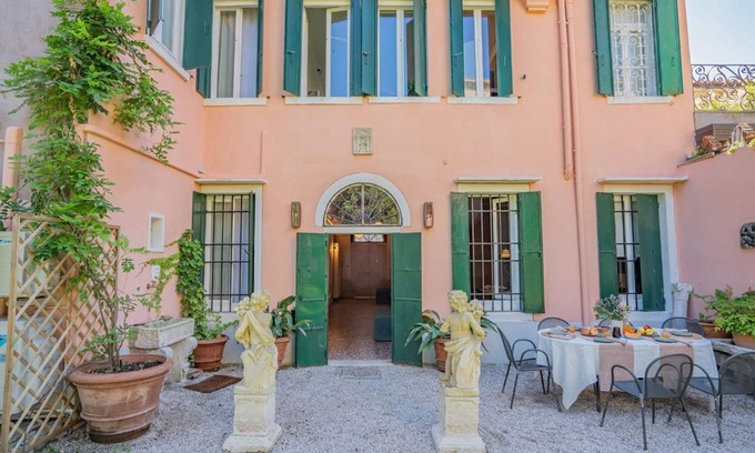 Cannaregio Villa | Apartment Trasti - Two Bedroom Villa, Sleeps 4