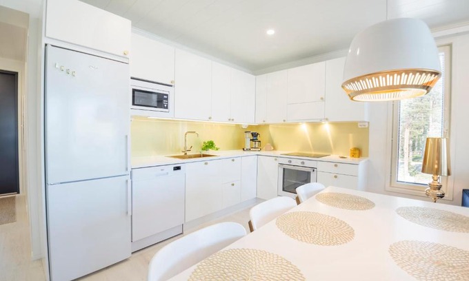 Kalajoki Apartment | Apartment Tuomenkartano C4 iso huoneisto saunalla Kalajoki
