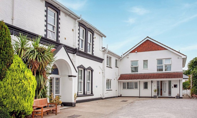 Roundham Cottage | Apartment Twelve - UK39868