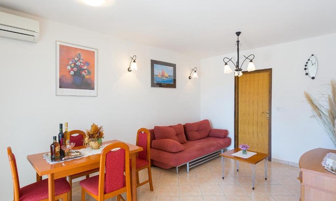 Mali Maj Apartment | Apartment VALICA