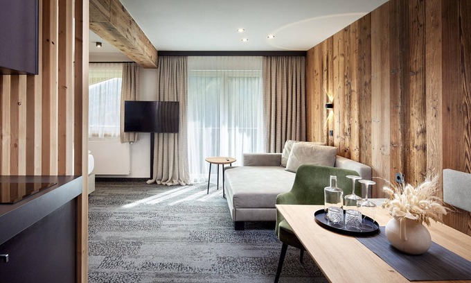 Neukirchen am Grossvenediger Cottage | Apartment Wildkogel - Gasthof Siggen